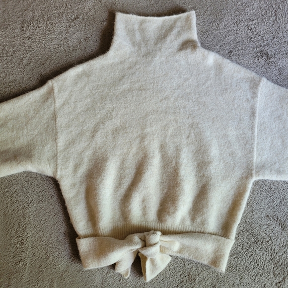 Aritzia Wilfred Lorin sweater size XS - Picture 5 of 12